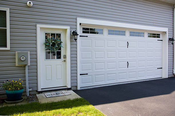 24/7 Emergency Garage Door Panel Replacement experts in Okfuskee County County, OK